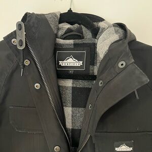 Penfield women’s rain jacket size small